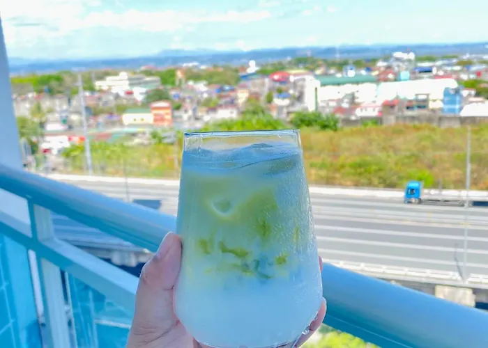 Apartahotel Azure Staycation